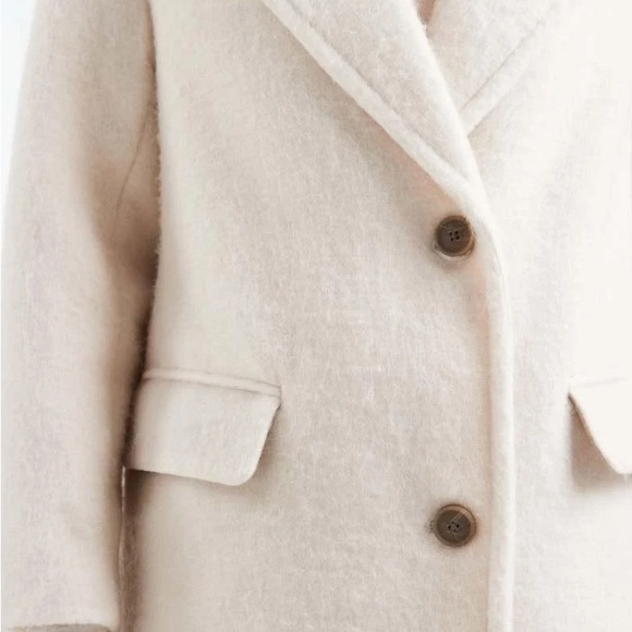 ASOS DESIGN premium brushed wool
blend dad coat in cream - Picture 4 of 5